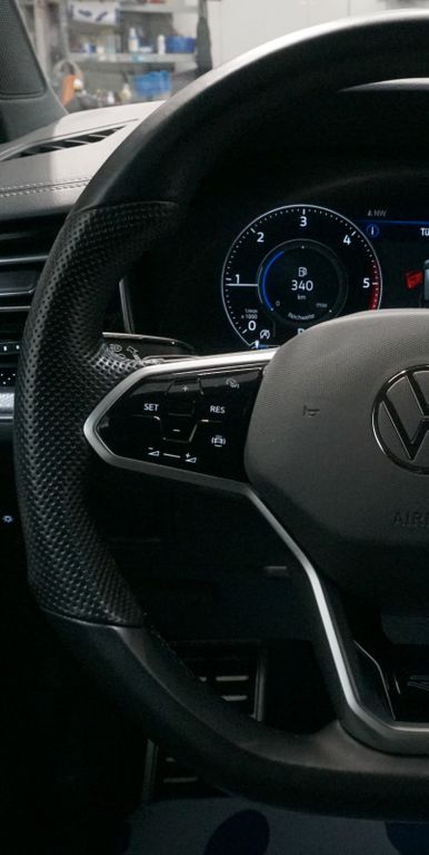 Volkswagen Touareg 2021