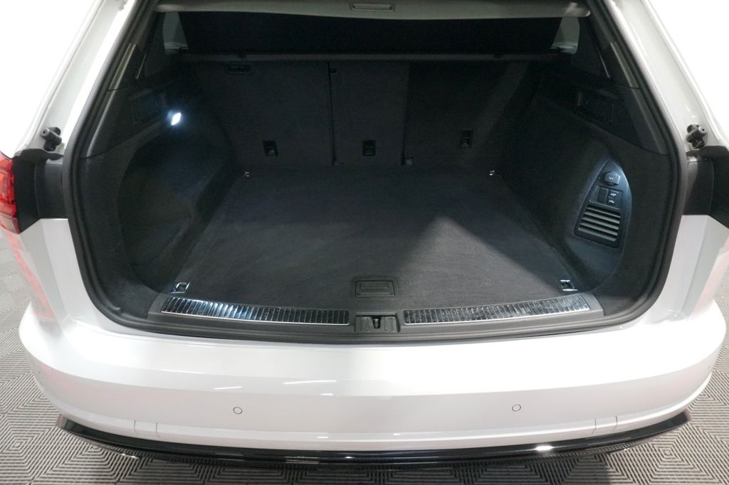 Volkswagen Touareg 2021