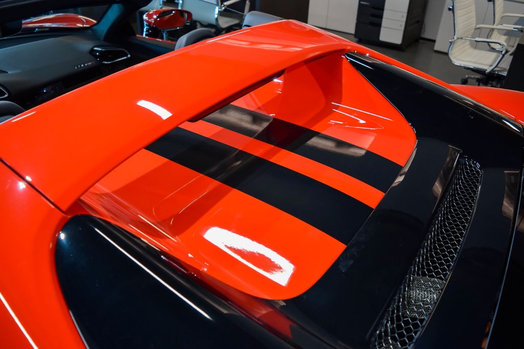 Ferrari 296 GTS 2025