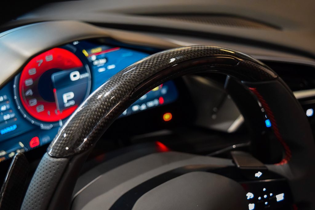 Ferrari 296 GTS 2025