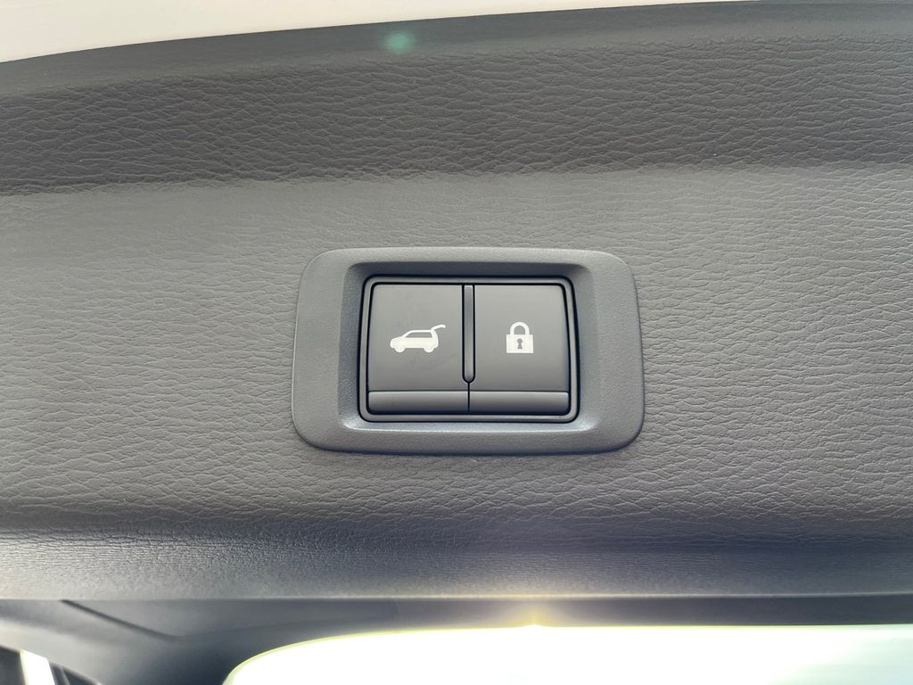 Mitsubishi Outlander 2025