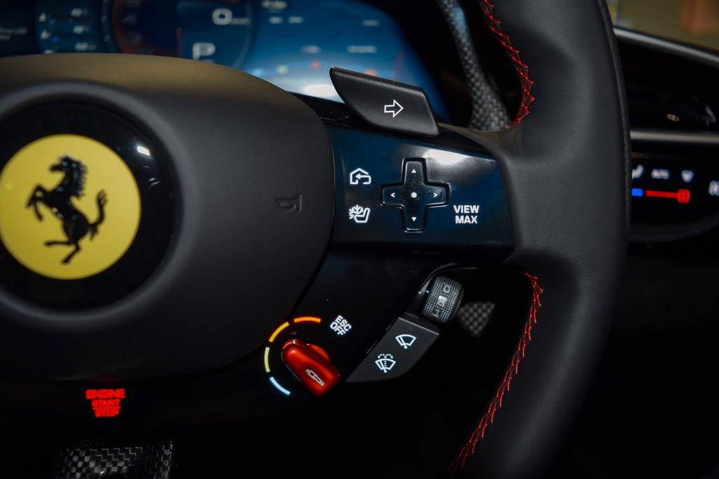 Ferrari 296 GTS 2025