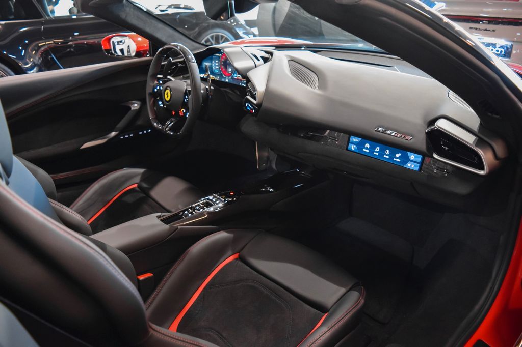 Ferrari 296 GTS 2025