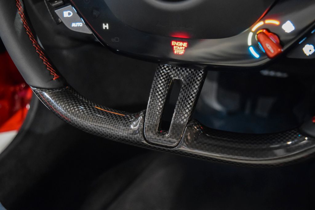 Ferrari 296 GTS 2025