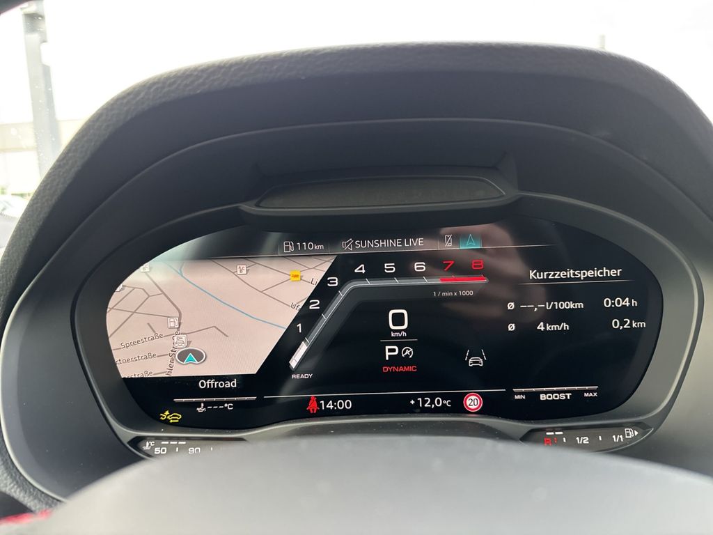 Audi SQ2 2025