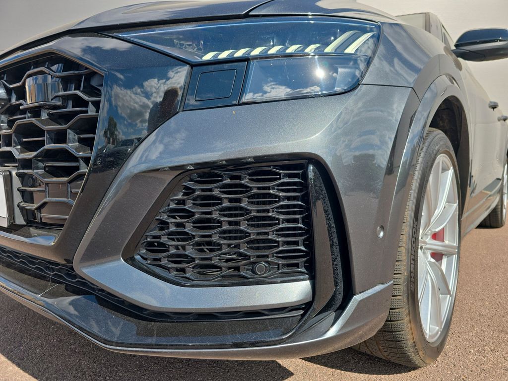 Audi RSQ8 2024