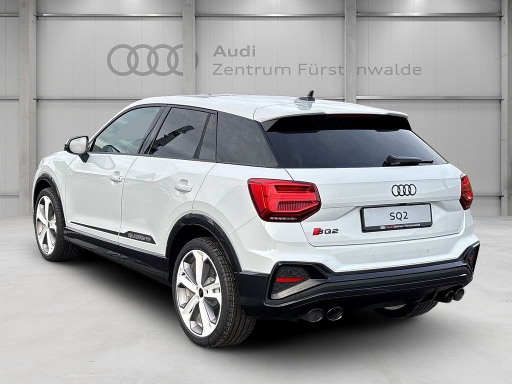 Audi SQ2 2025
