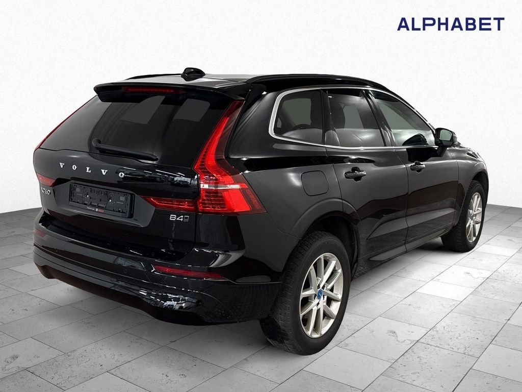 Volvo XC60 2022