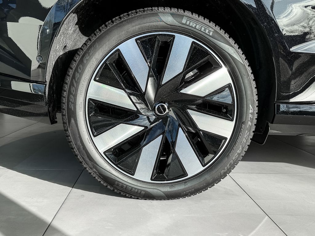 Volvo EX90