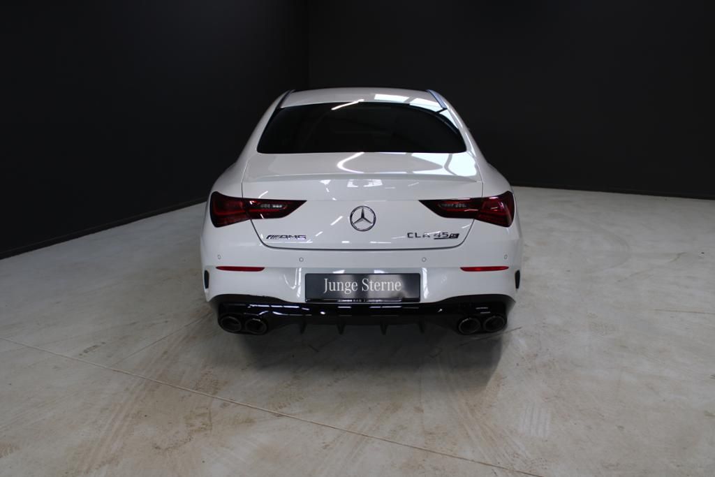 Mercedes-Benz CLA 45 AMG 2024