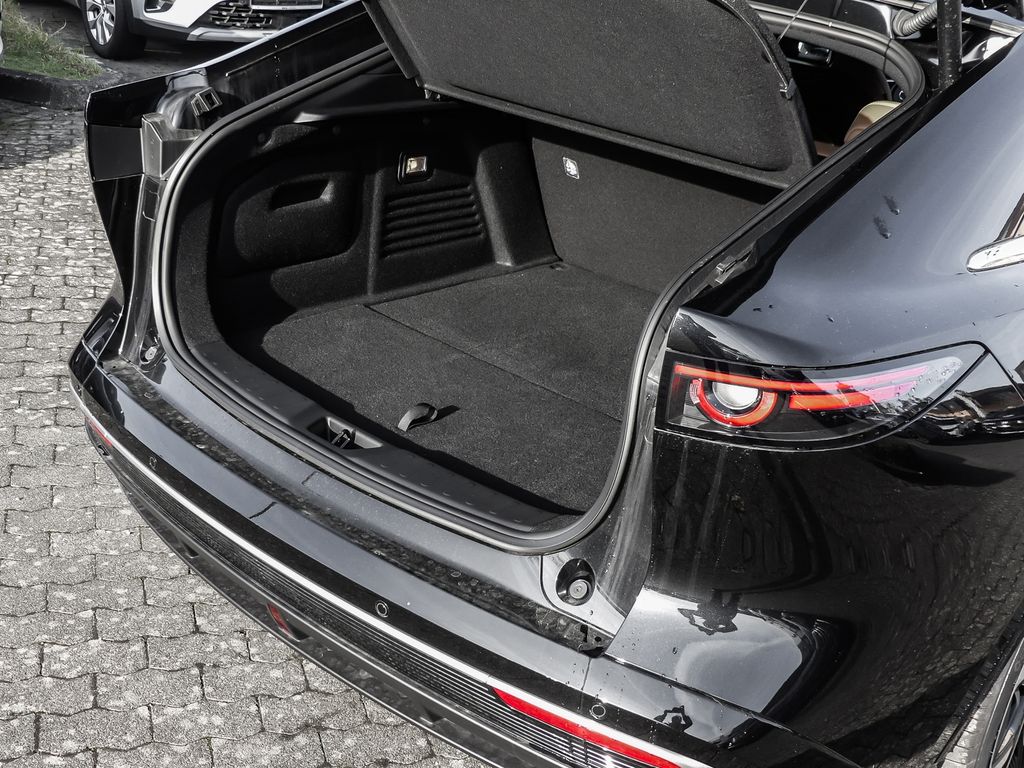 Mazda 6e