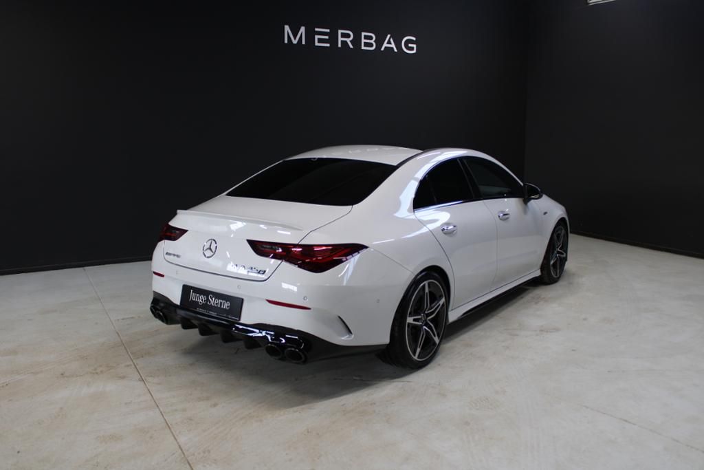 Mercedes-Benz CLA 45 AMG 2024