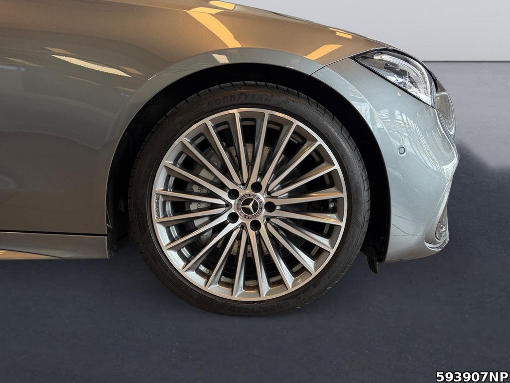 Mercedes-Benz C 300 2025