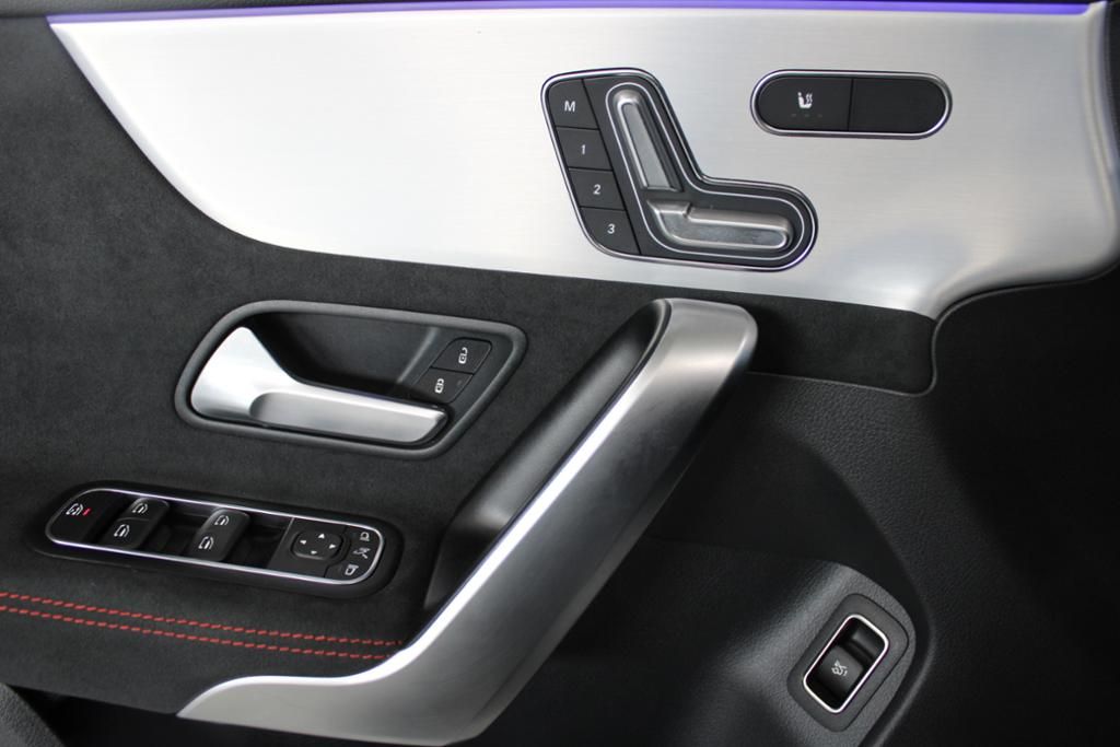 Mercedes-Benz CLA 45 AMG 2024