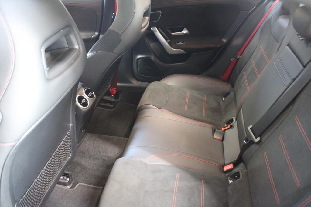 Mercedes-Benz CLA 45 AMG 2024