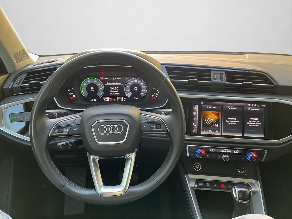 Audi Q3 2021