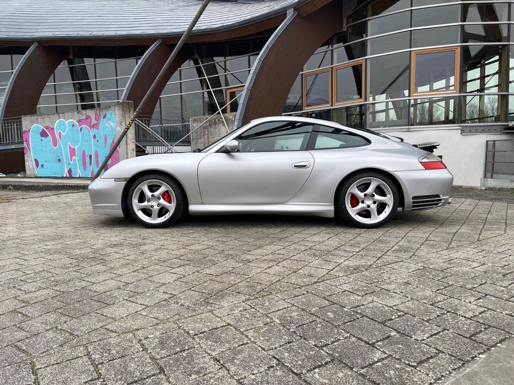 Porsche 996 2004