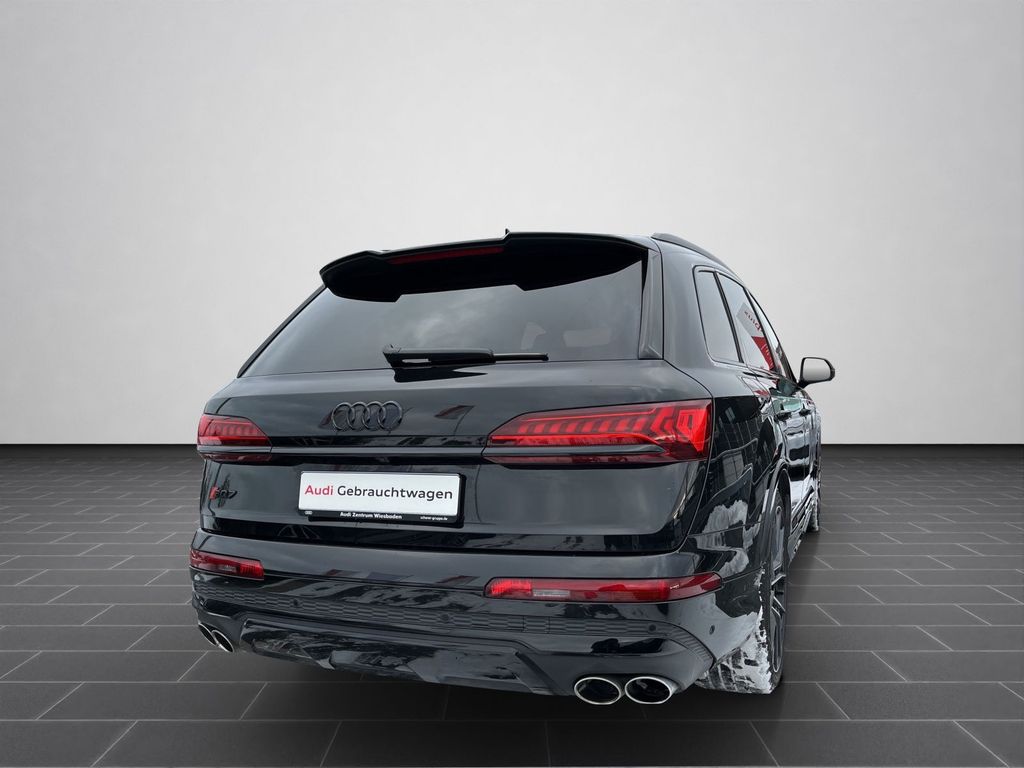 Audi SQ7 2023