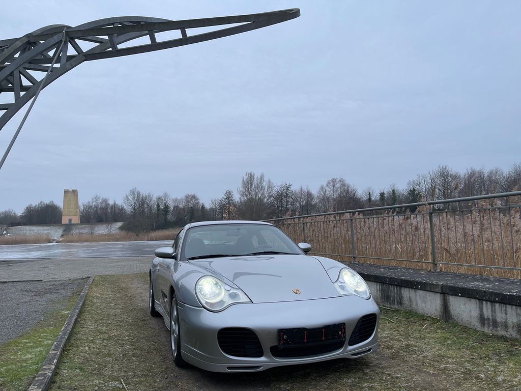 Porsche 996 2004