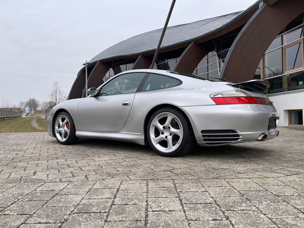 Porsche 996 2004