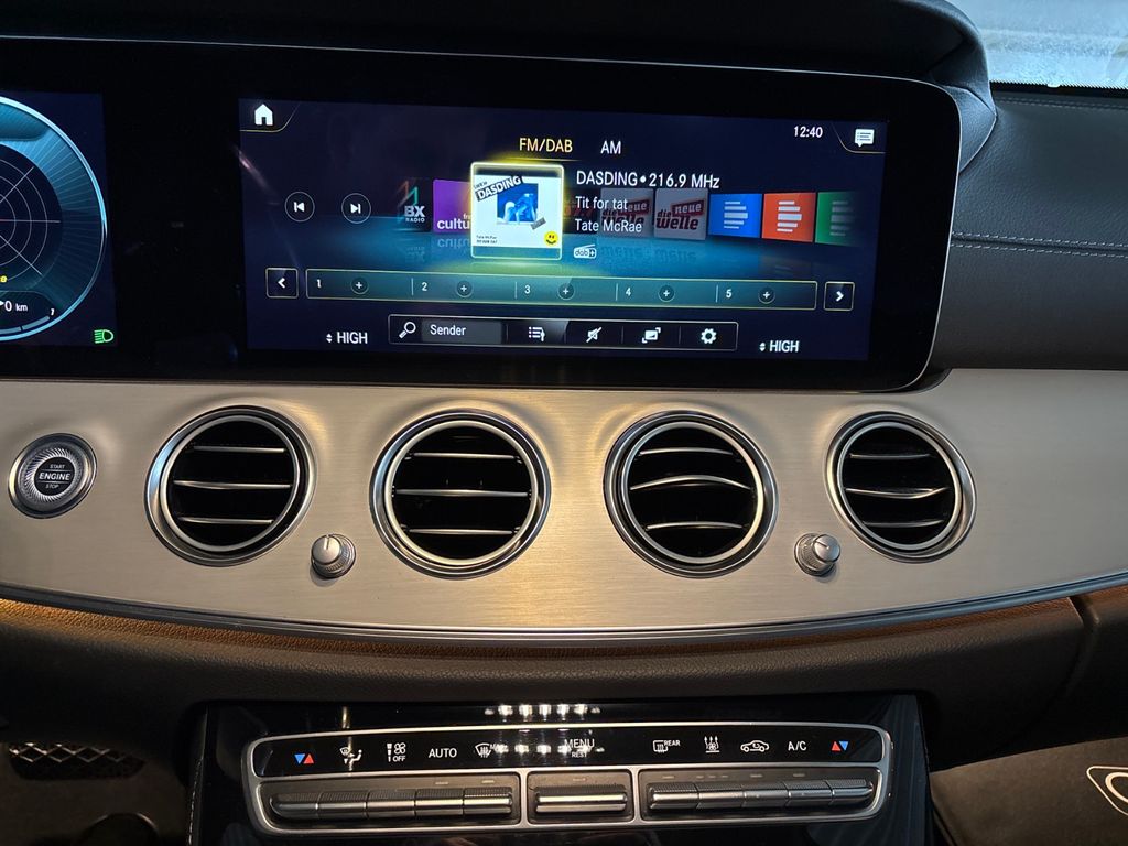 Mercedes-Benz E 300 2022