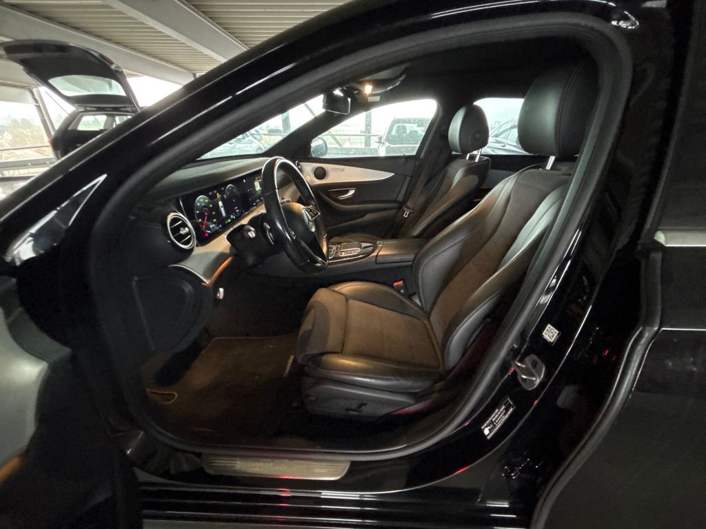 Mercedes-Benz E 300 2022