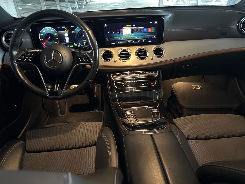 Mercedes-Benz E 300 2022