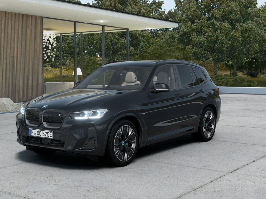 BMW iX3 2023