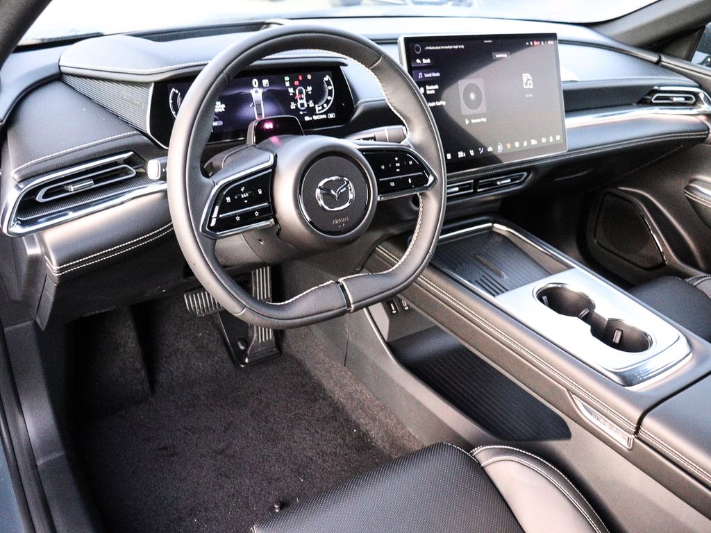 Mazda 6e