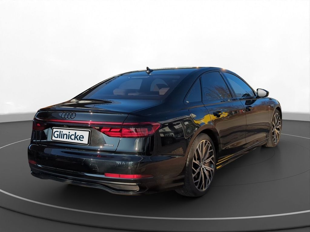 Audi A8 2022