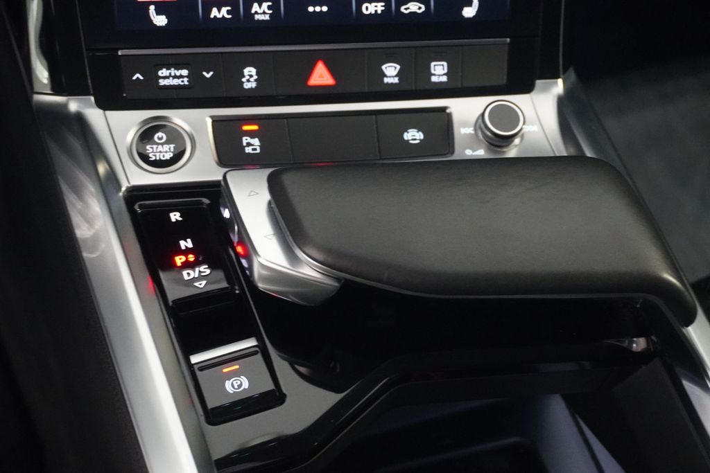 Audi e-tron 2020