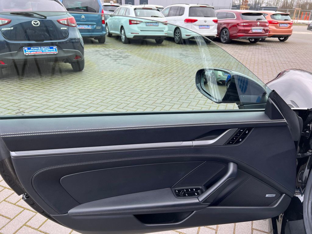 Porsche 992 2020