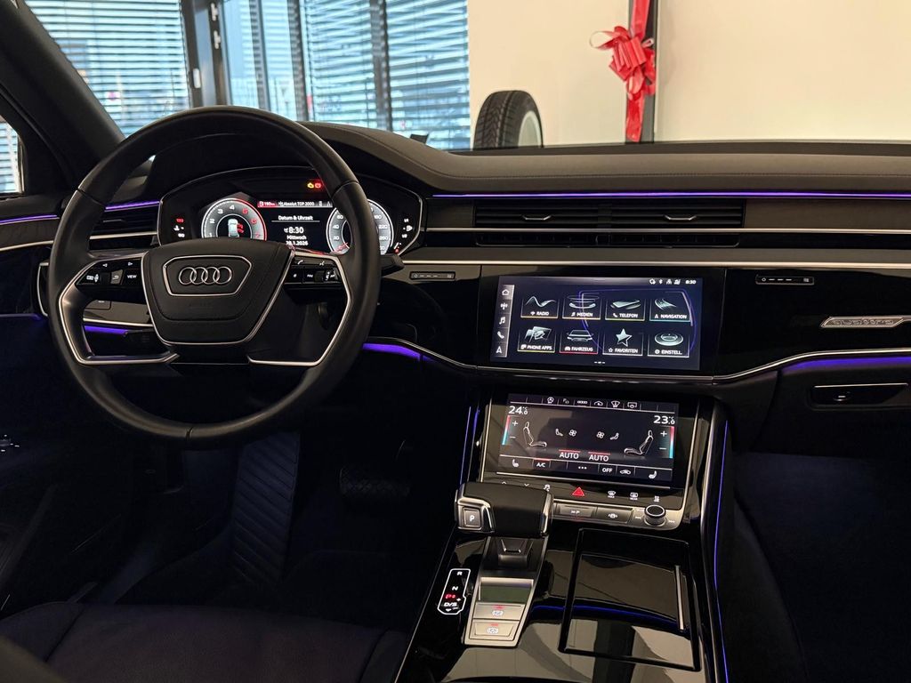 Audi A8 2022