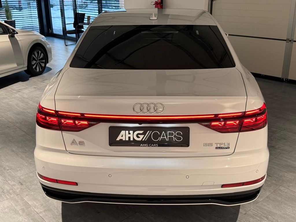 Audi A8 2022
