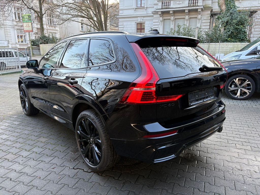 Volvo XC60 2025
