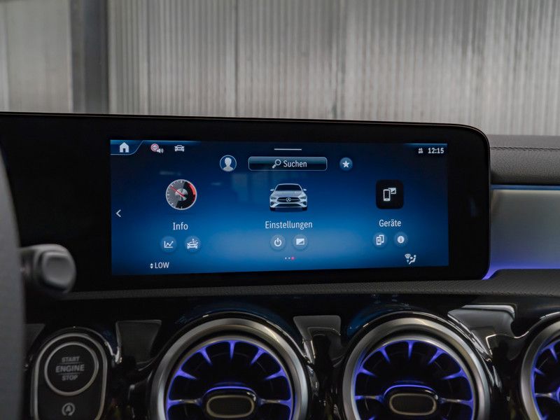 Mercedes-Benz CLA 220 2025