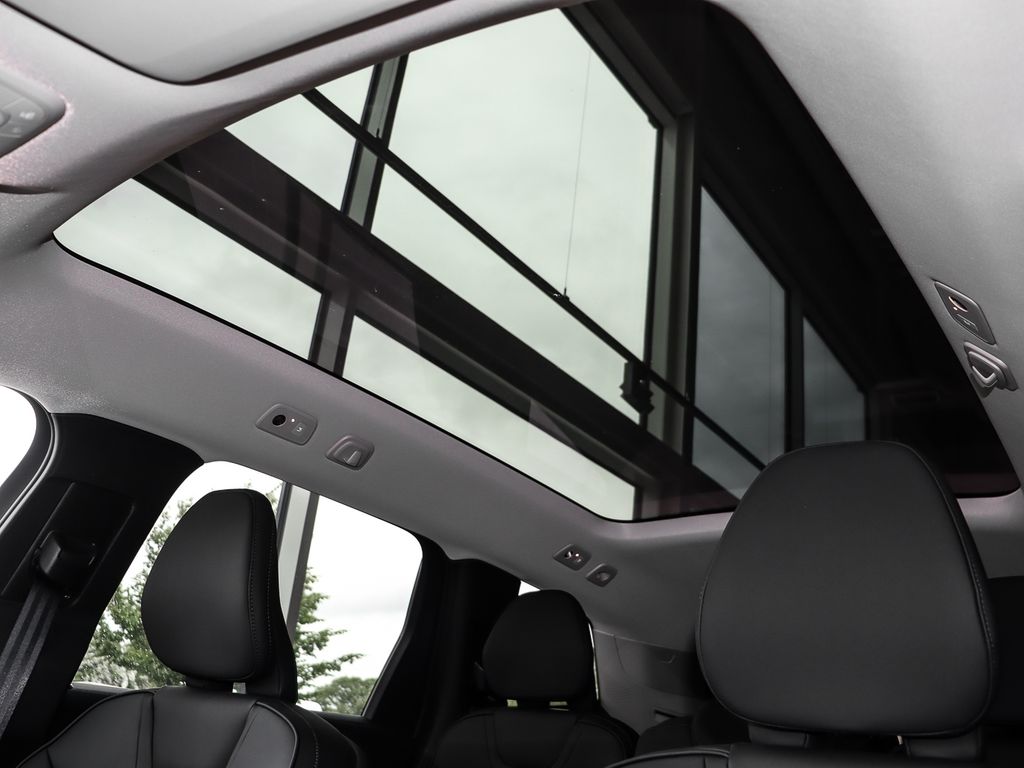 Volvo EX90