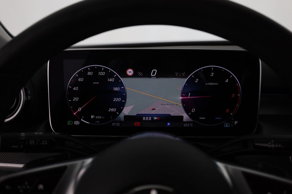 Mercedes-Benz C 200 2024