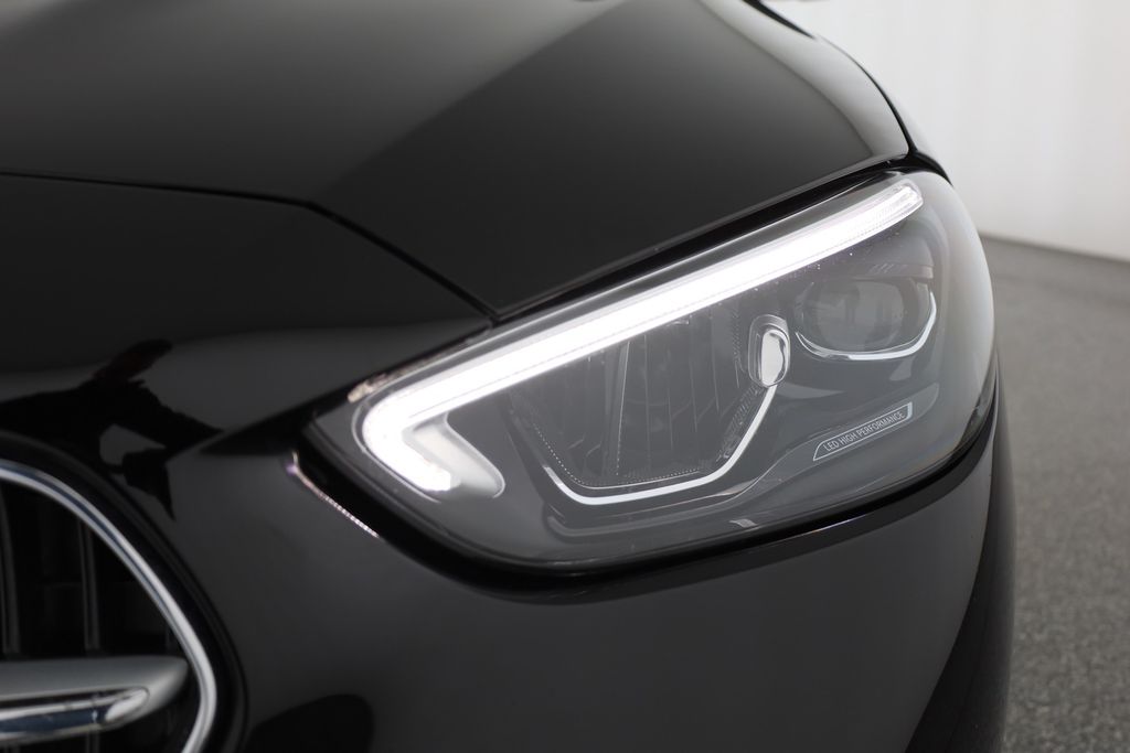 Mercedes-Benz C 200 2024