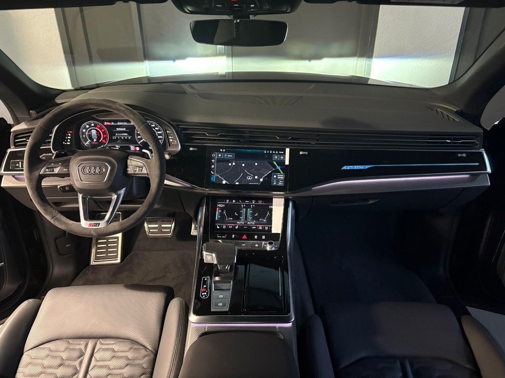 Audi RSQ8 2025