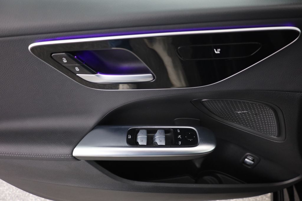 Mercedes-Benz C 200 2024