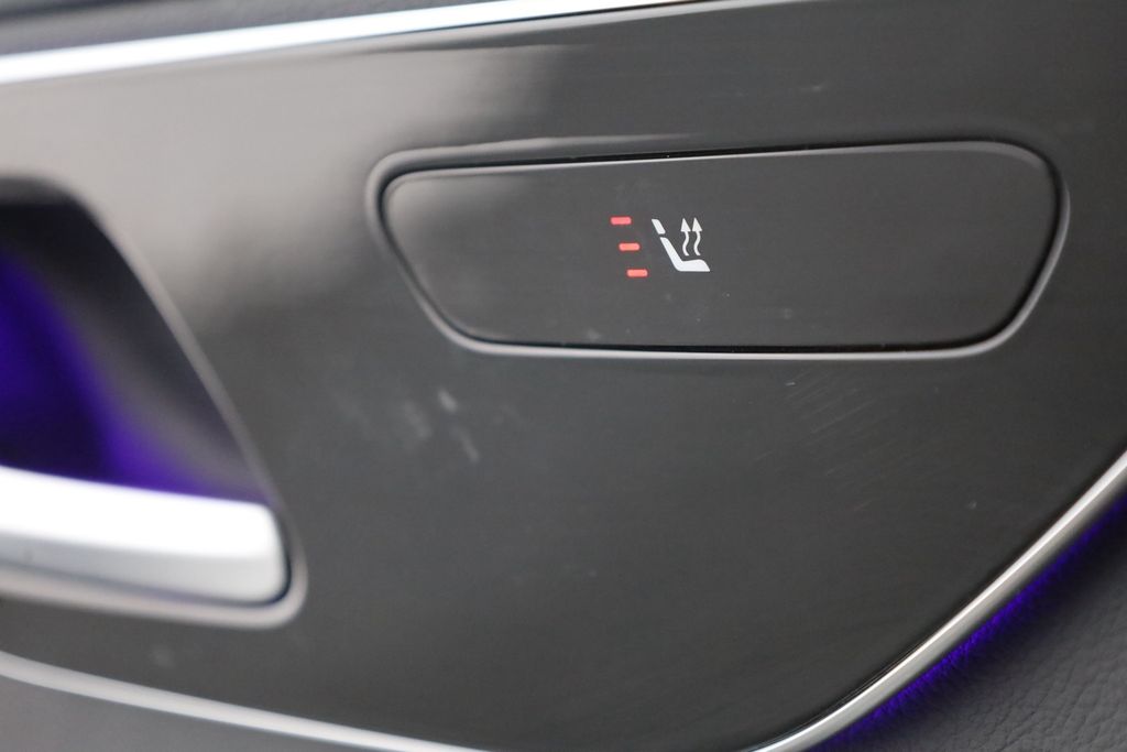 Mercedes-Benz C 200 2024