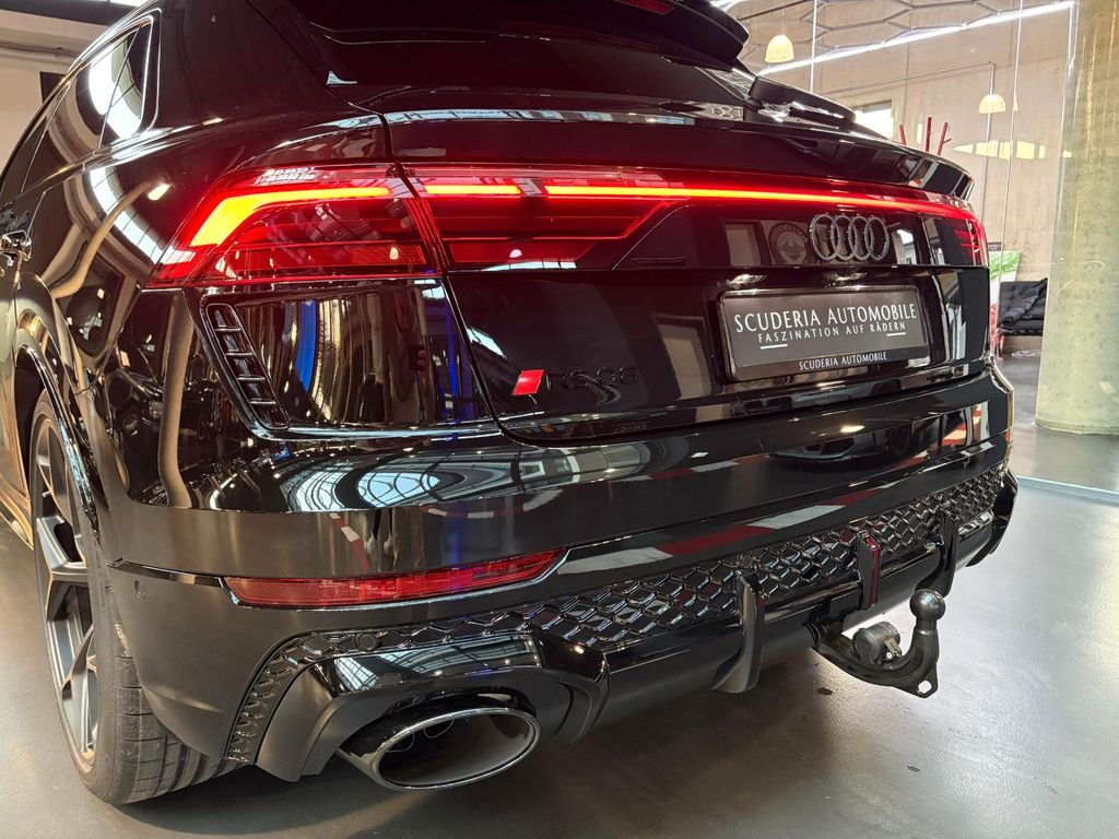 Audi RSQ8 2025