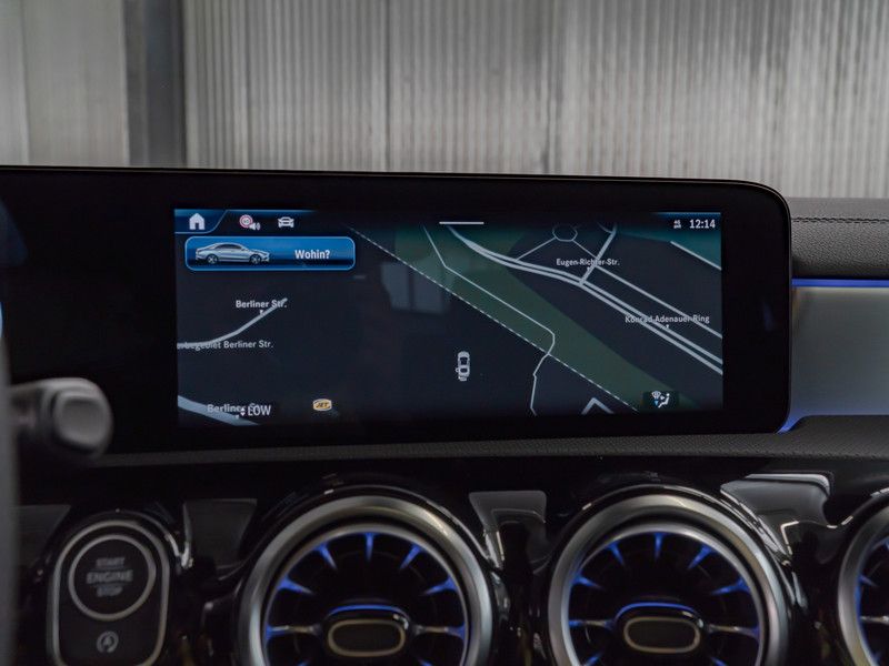 Mercedes-Benz CLA 220 2025