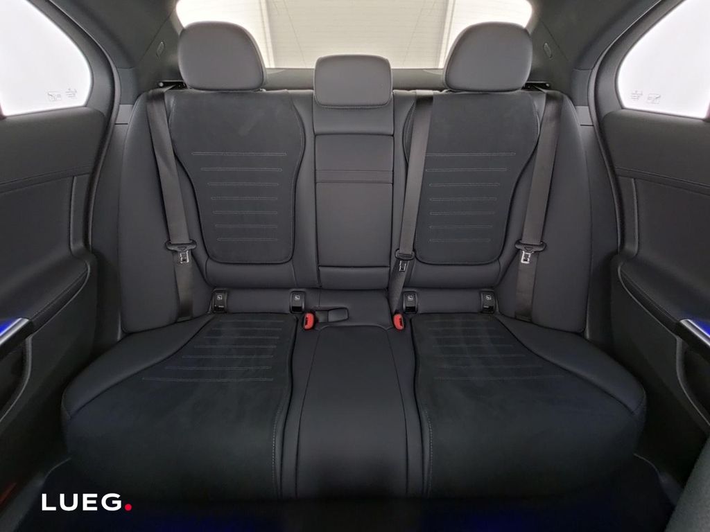 Mercedes-Benz C 200 2024