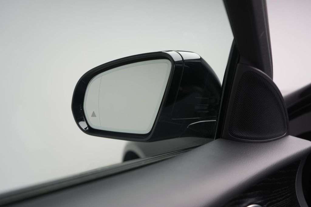 Mercedes-Benz E 300 2022