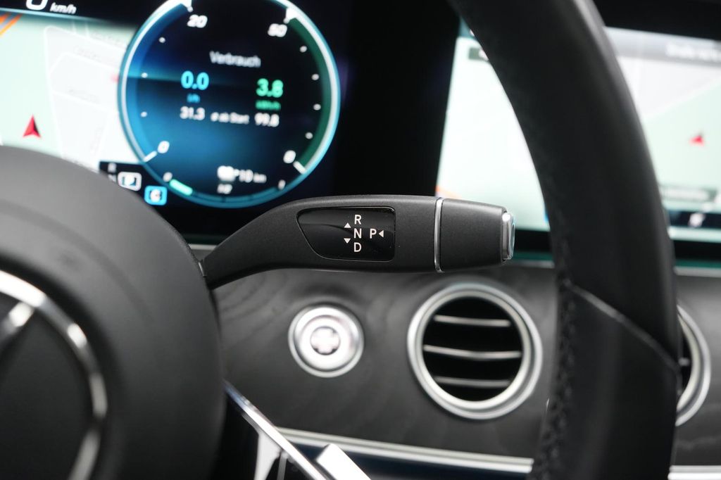 Mercedes-Benz E 300 2022