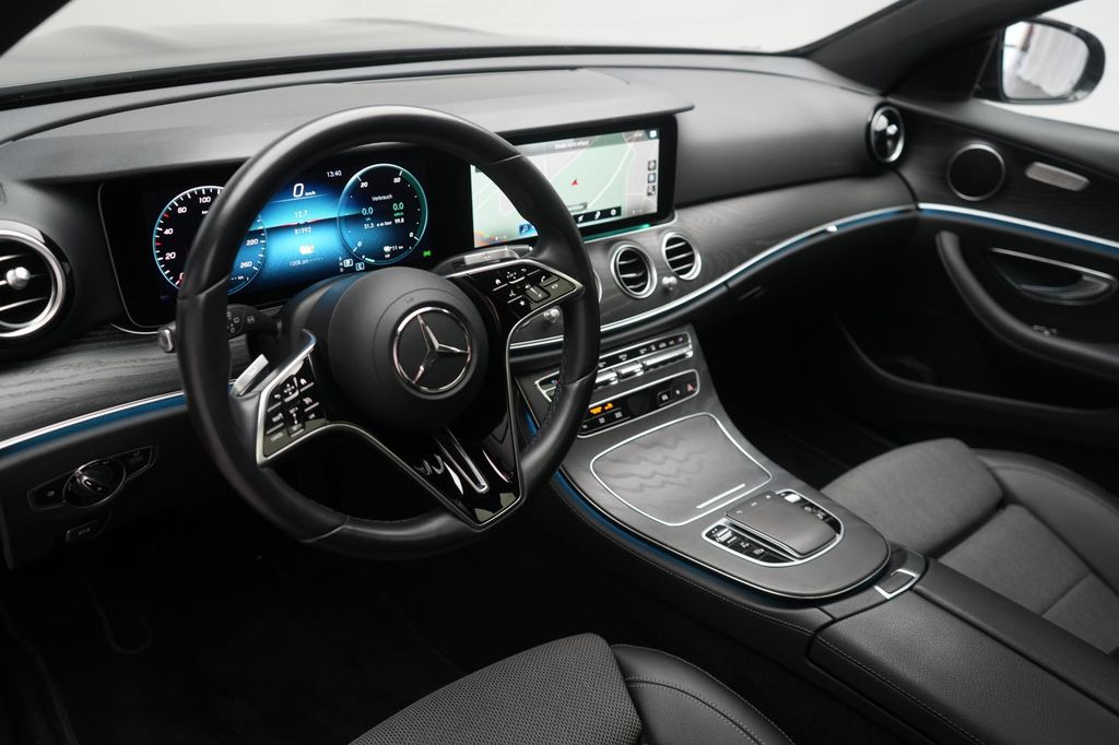 Mercedes-Benz E 300 2022