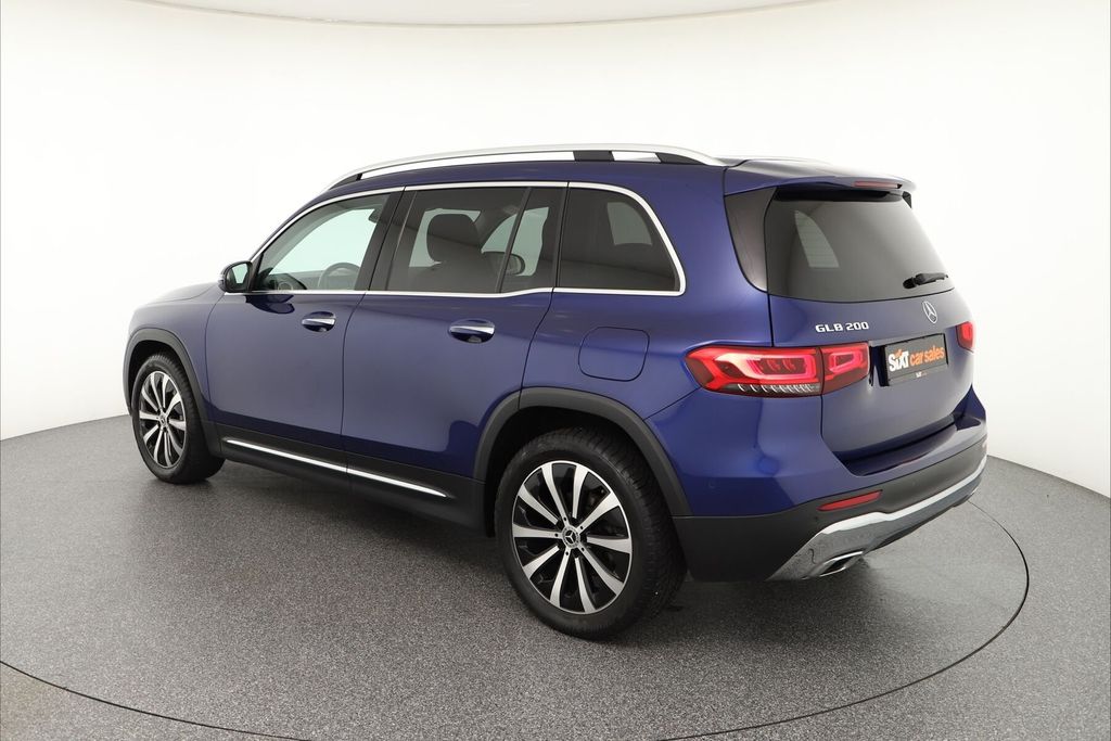 Mercedes-Benz GLB 200 2023