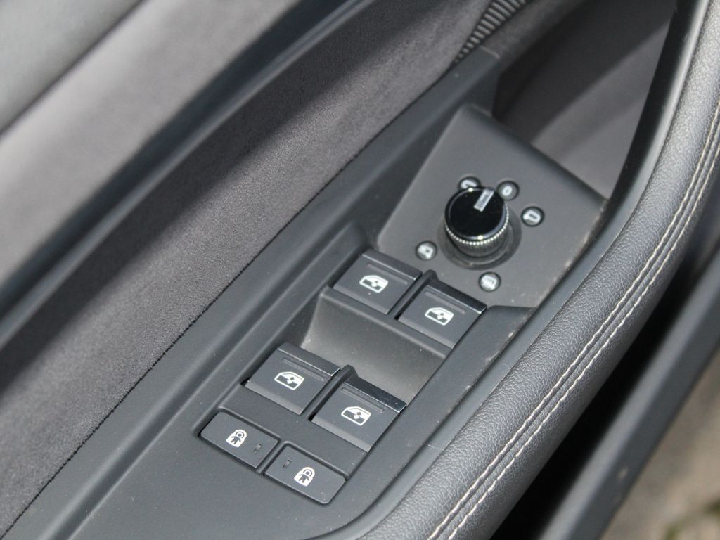 Audi e-tron 2023